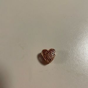Pandora rose heart charm